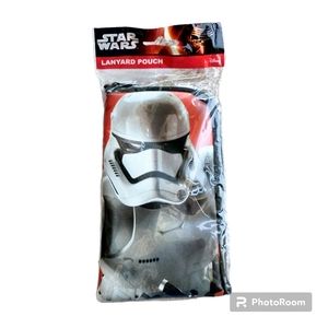 New In Package Disney Star Wars Stormtrooper Zippered Lanyard Pouch